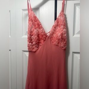 Pink maxi dress with roses